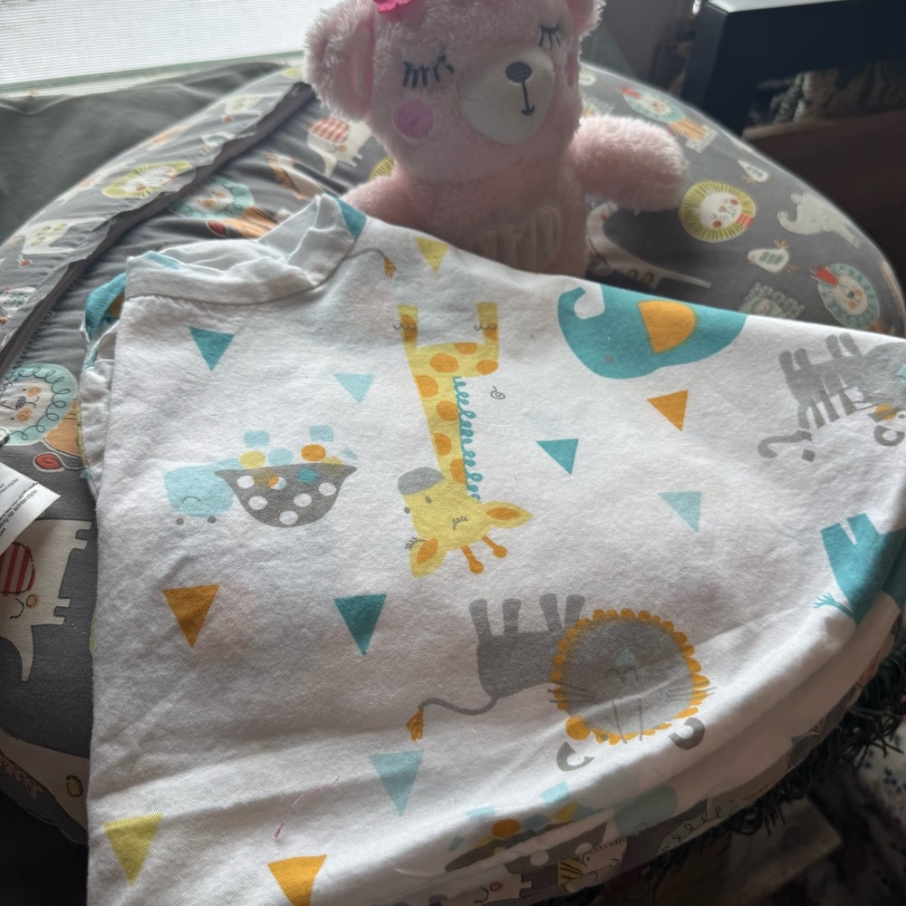 Boppy Nursing Pillow with Animal Design - Picture 3 of 4